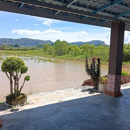 Damai D Homestay Kangar Exteriör bild